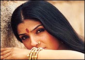 Raveena in Agni Varsha