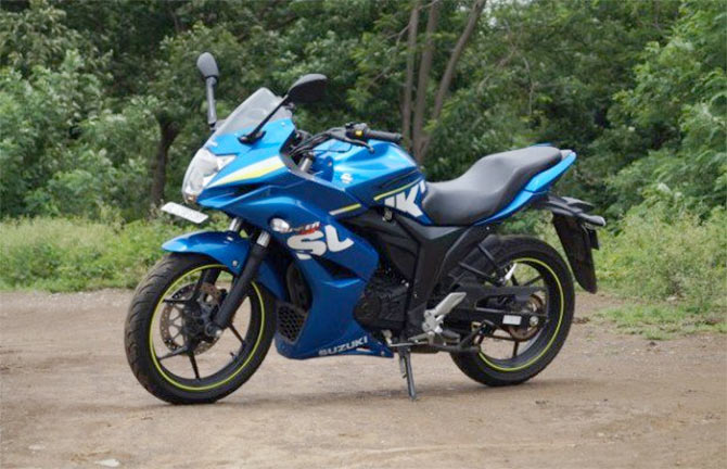 Suzuki Gixxer SF