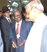 Ramesh Gelli with Prime Minister A B Vajpayee at Lisbon