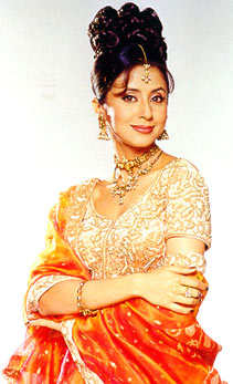 Urmila Matondkar in Khoobsurat