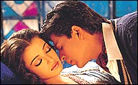 Aishwarya and Shah Rukh in Devdas