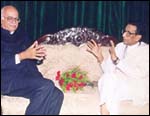 Advani and Thackeray in the meeting at Bombay's Hotel Airport Centaur