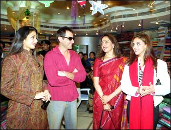 Rediff Com Sridevi Hema Malini Esha Deol And Sanjay Kapoor