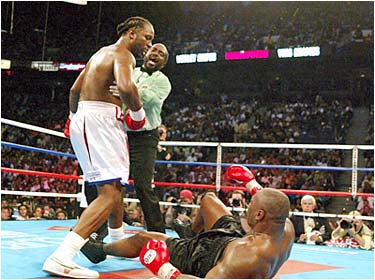 rediff.com: sports channel - Mike Tyson vs Lennox Lewis